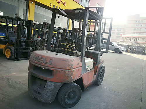 廈門(mén)二手叉車(chē)轉讓